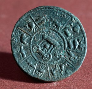 Medaille met 12 tekens van de dierenriem, van Belkis of Zeugma